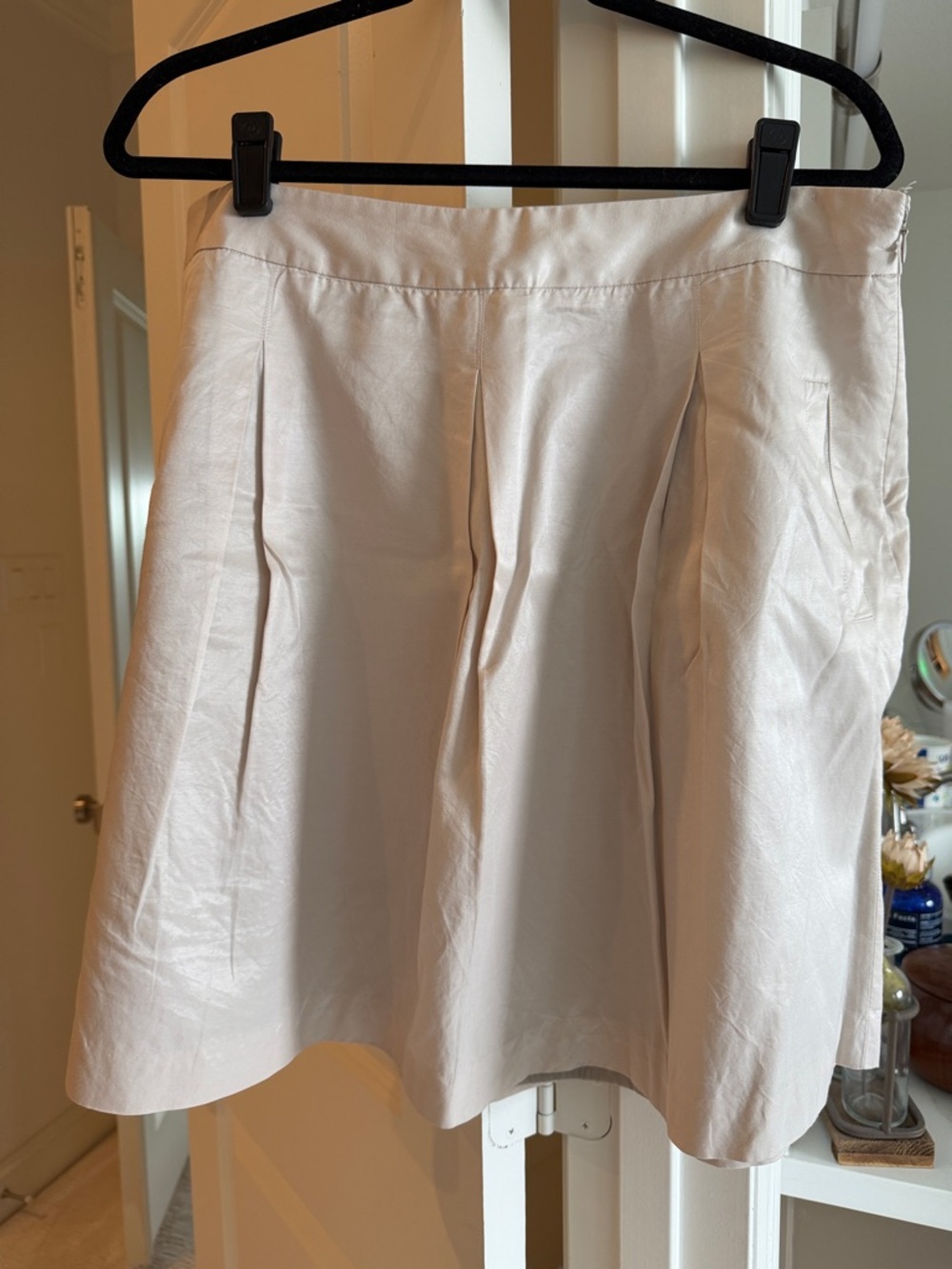 BCBG MAXAZRIA Light Cream Pleated A-Line Skirt VINTAGE RARE